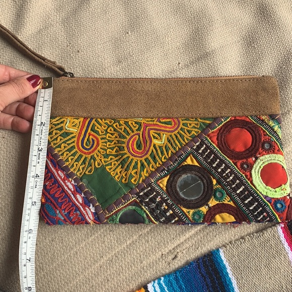 Shisha embroidery and suede clutch w zipper - Picture 9 of 9